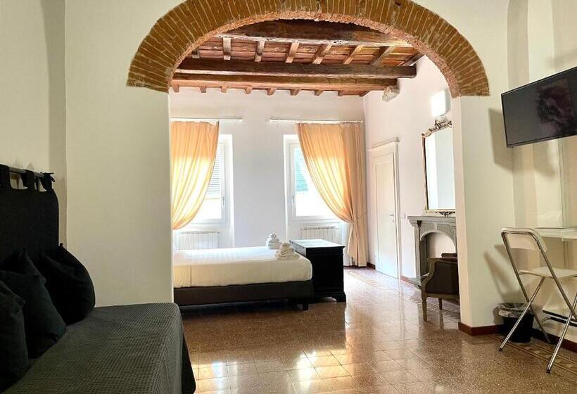 سوئیت جونیور خانوادگی, Canto Dei Servi