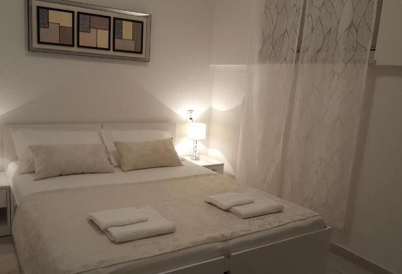 Comfort Kamer, Rooms Valentino