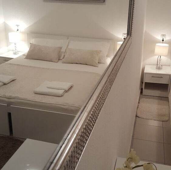 Comfort Kamer, Rooms Valentino