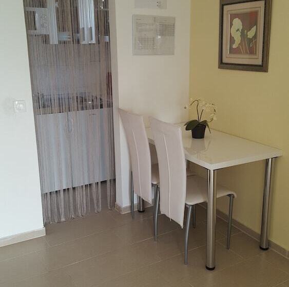 Standaard Studio met Balkon, Rooms Valentino