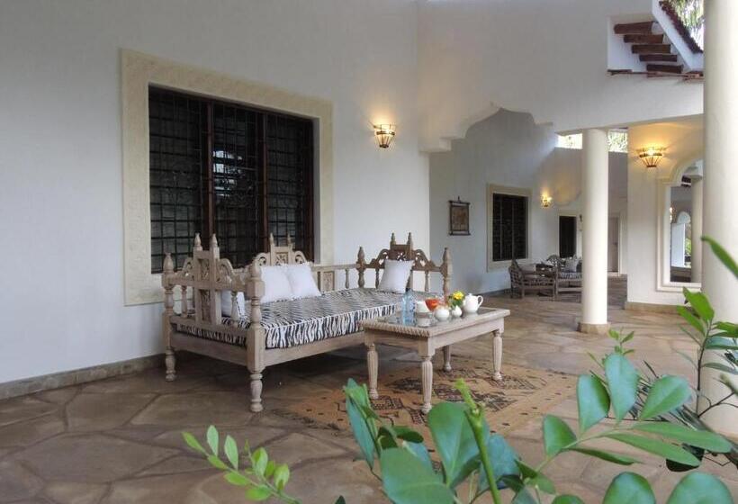 سوییت خانوادگی, Villa Malindi
