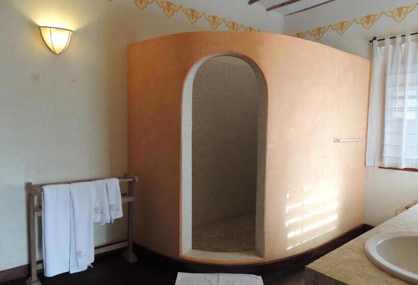 سوییت لوکس, Villa Malindi
