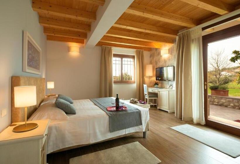 디럭스 룸, Borgo Romantico Relais