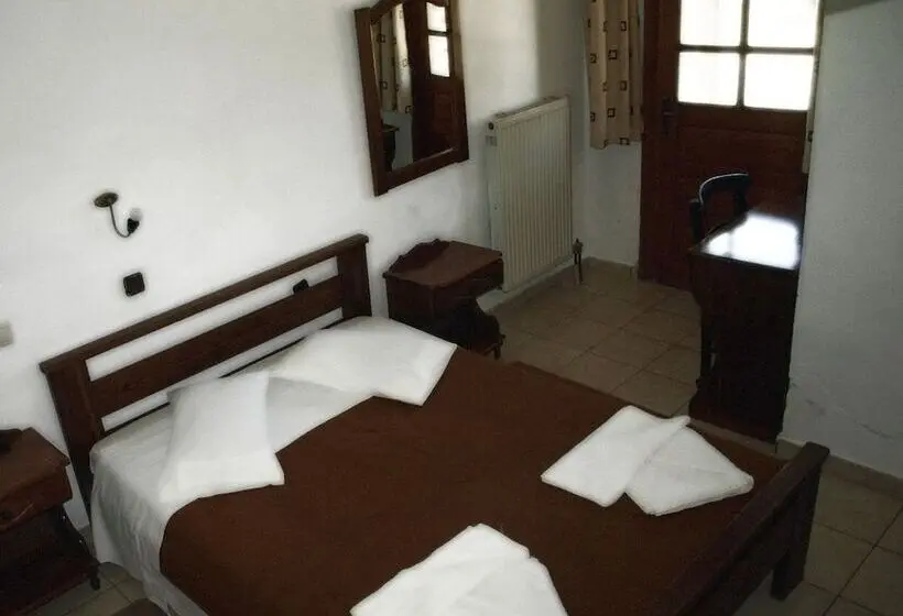 Standard Room, Exari