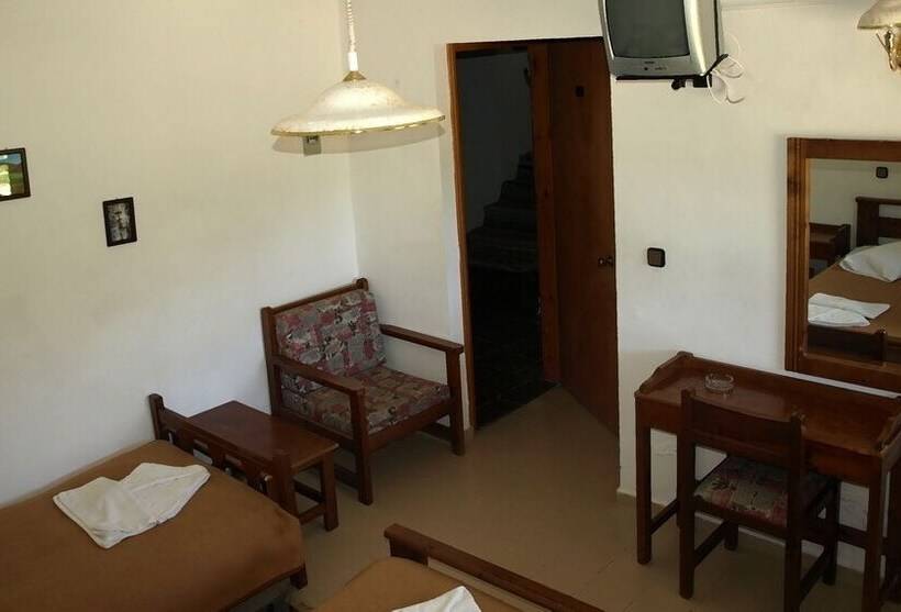 غرفة قياسية ثلاثية, Exari