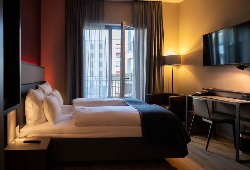 Номер Стандарт, Qube Hotel Bahnstadt