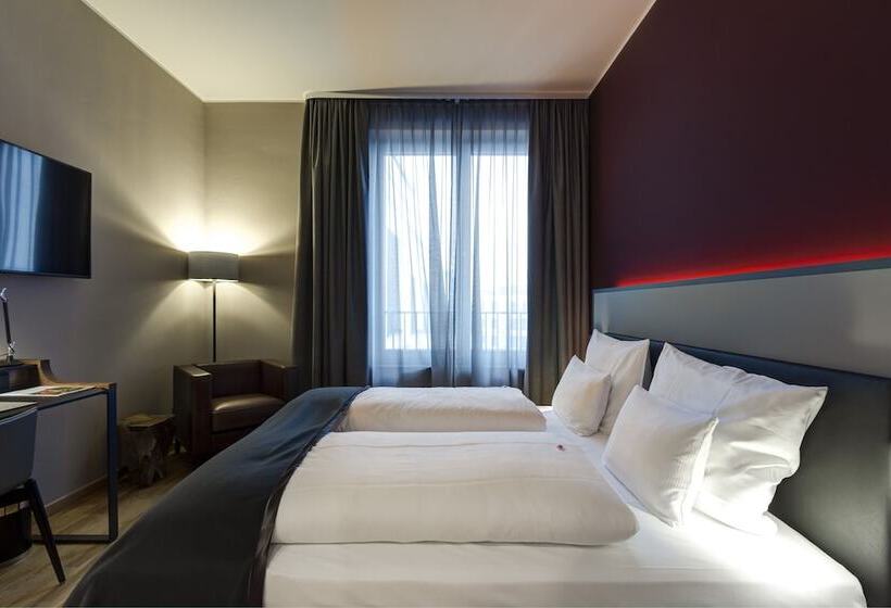 Номер Стандарт, Qube Hotel Bahnstadt