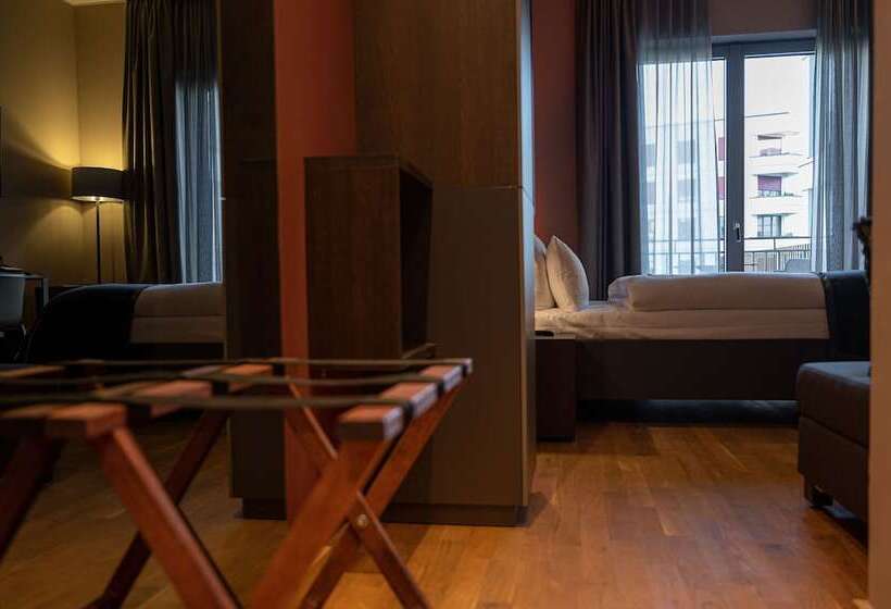 Номер Superior, Qube Hotel Bahnstadt