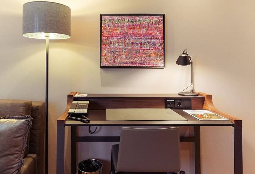 Номер Superior, Qube Hotel Bahnstadt