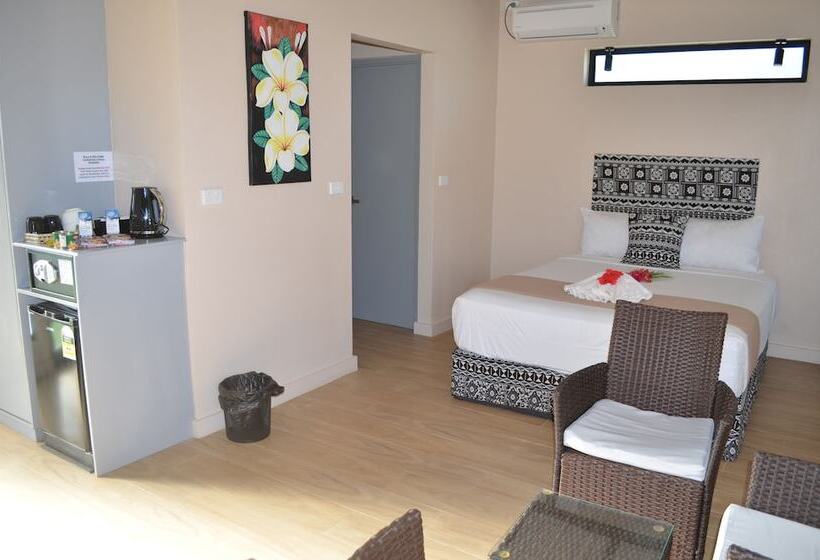 חדר דחוקס עם מיטת קינג, Seatiki Resort Fiji On Coast