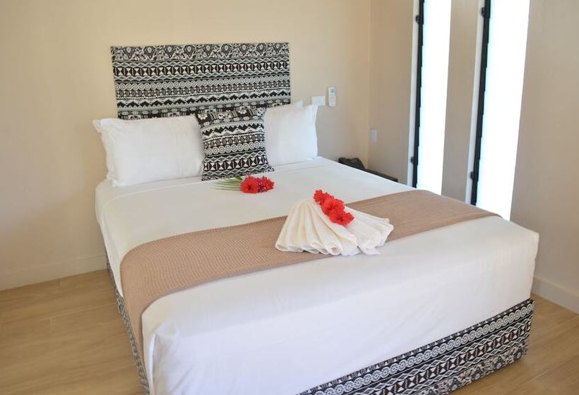 חדר דחוקס עם מיטת קינג, Seatiki Resort Fiji On Coast