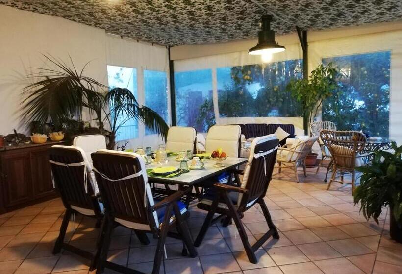 Апартаменты 1 Спальня, B&b Palazzo A Mare