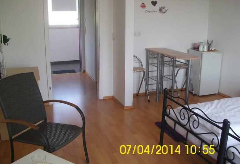 اتاق استاندارد با بالکن, Casa Rose