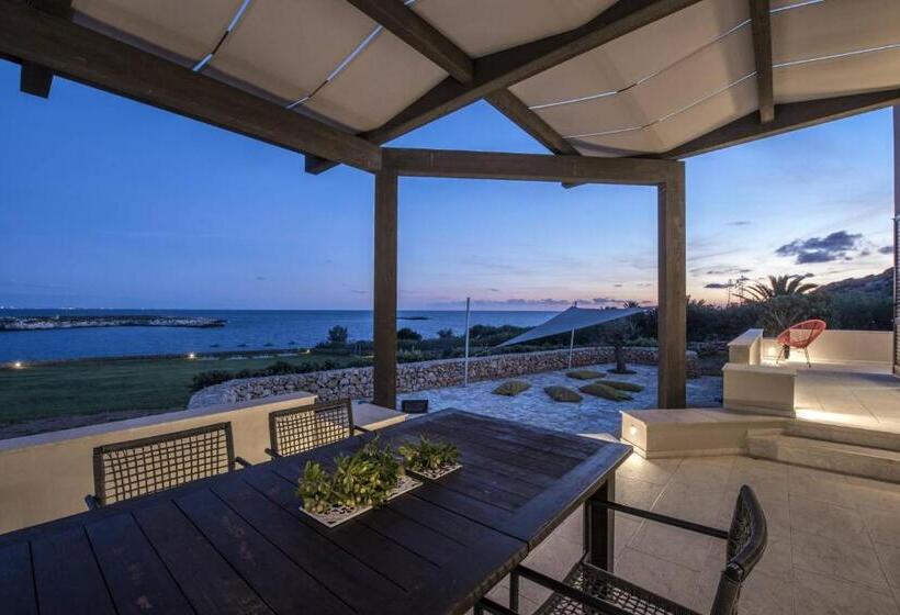 جناح ديلوكس مطل على البحر, Villa Pirreca