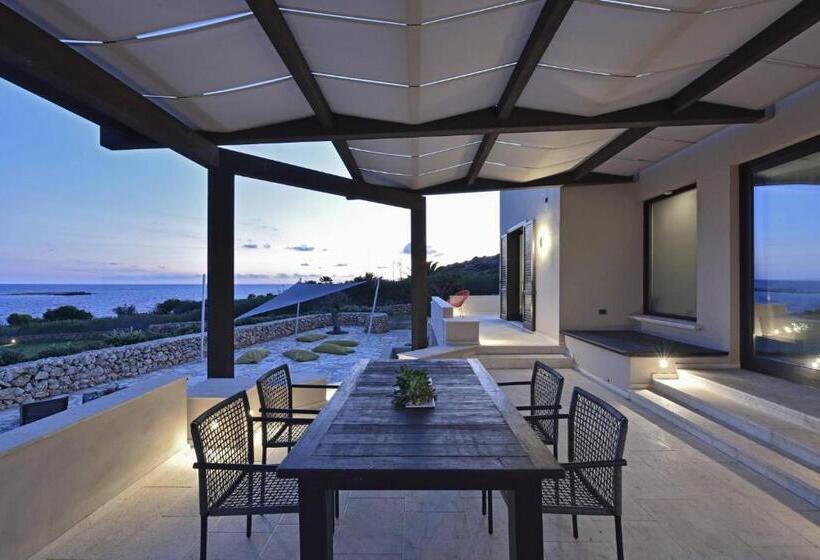 جناح ديلوكس مطل على البحر, Villa Pirreca