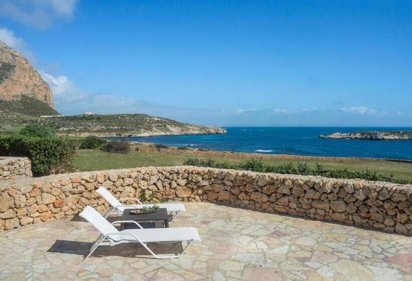 غرفة ديلوكس مطلّة علي البحر, Villa Pirreca