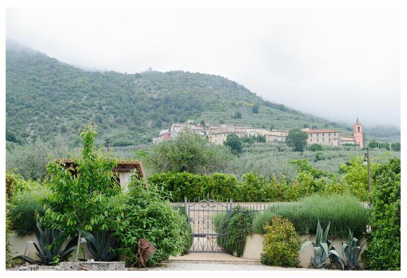 Студия Стандарт, Agriturismo Monte Cologna