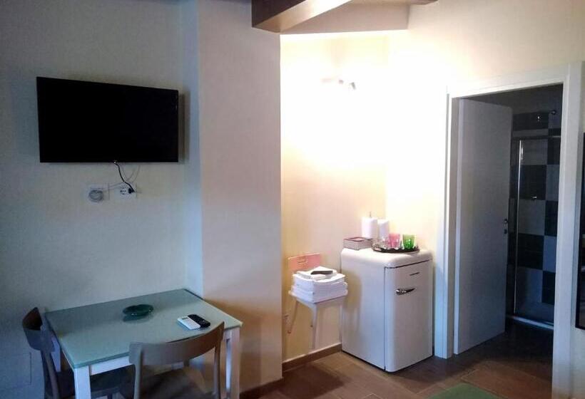 Трехместный Номер Deluxe, Agriturismo Monte Cologna