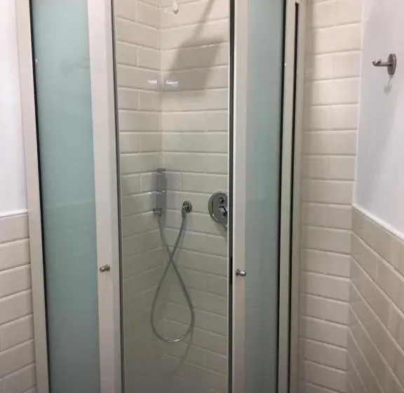 اتاق لوکس چهار تخته, B&b Alambrado Rooms & Suites