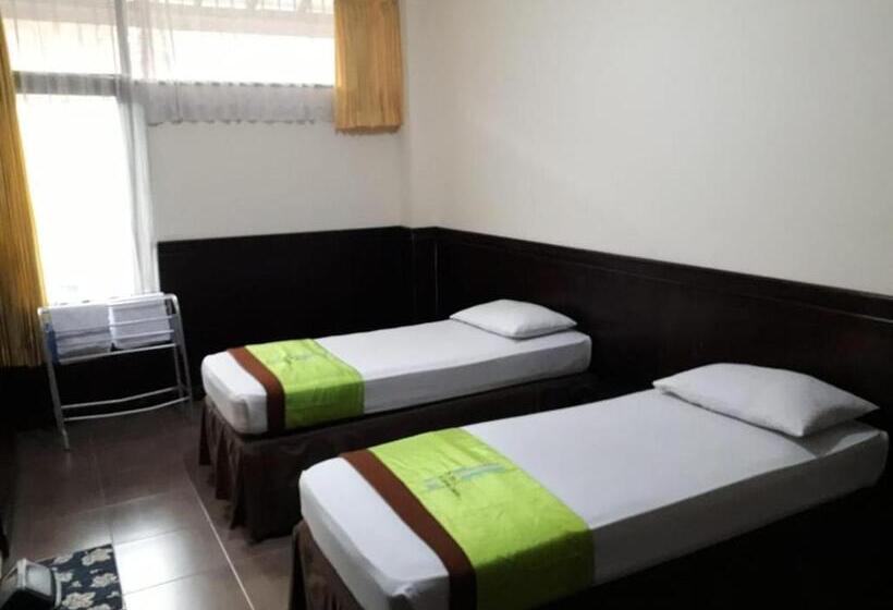 スタンダードルーム, Bumi Makmur Indah