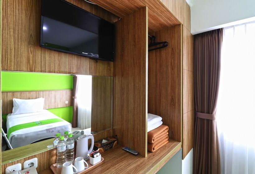 デラックスルーム, Bumi Makmur Indah