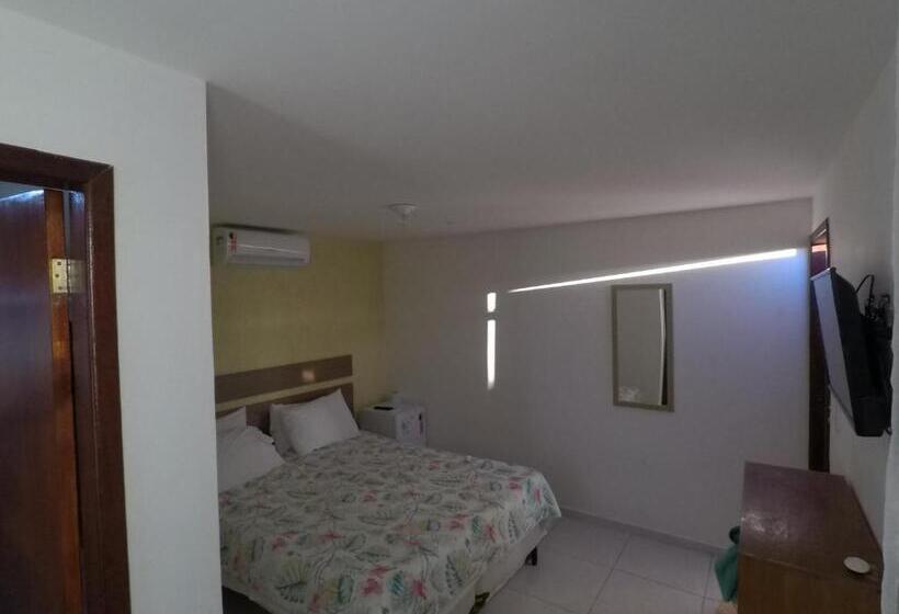 סוויטה, Pousada Santa Monica