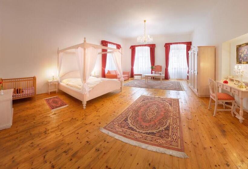 Номер Deluxe, Růže