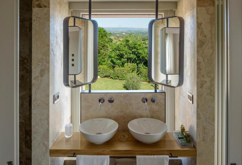 景色の見えるデラックスルーム, Locanda Dei Logi