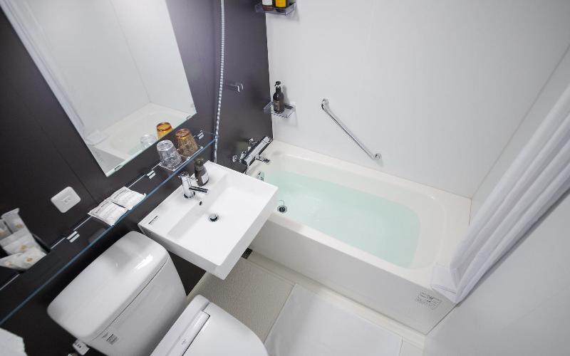 Ekonomik Oda, Torifito Naha Asahibashi