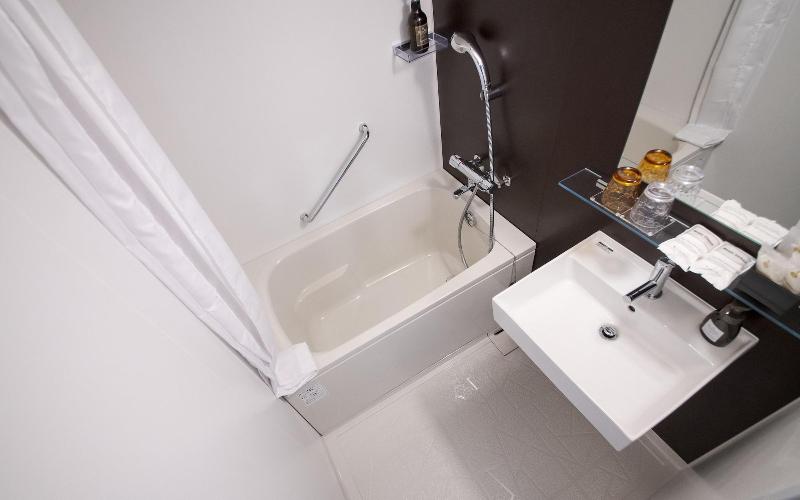 Premium Oda, Torifito Naha Asahibashi