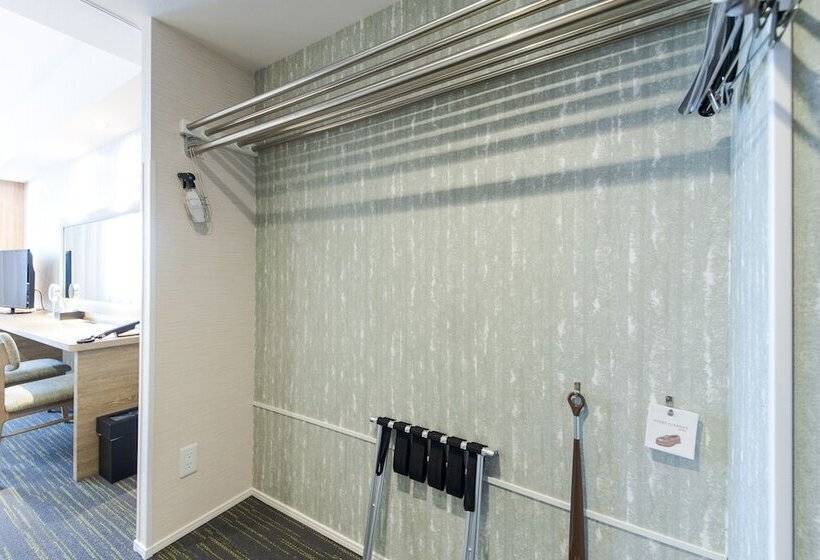 Superior Oda, Torifito Naha Asahibashi