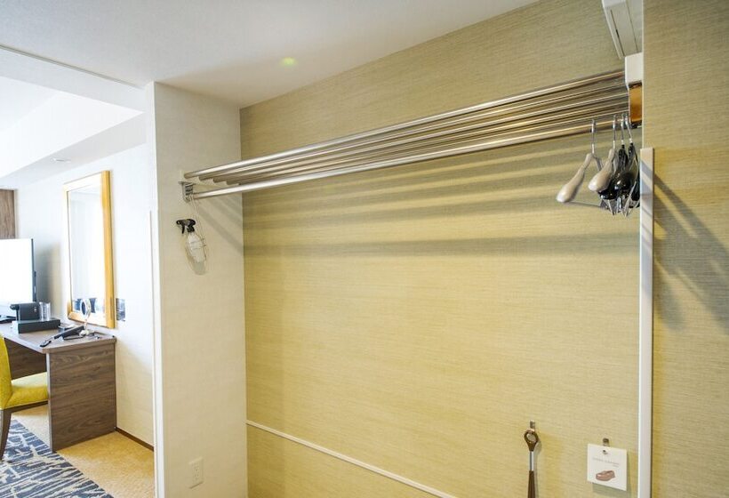 Premium Oda, Torifito Naha Asahibashi