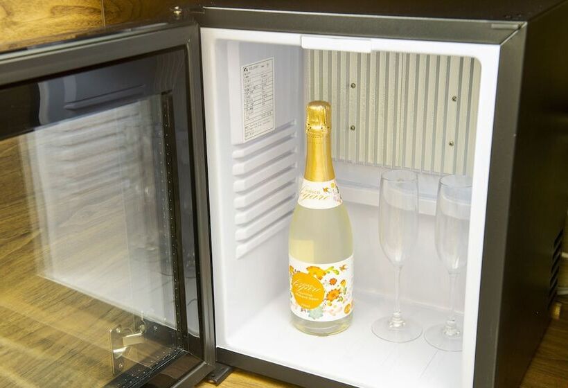 Premium Oda, Torifito Naha Asahibashi