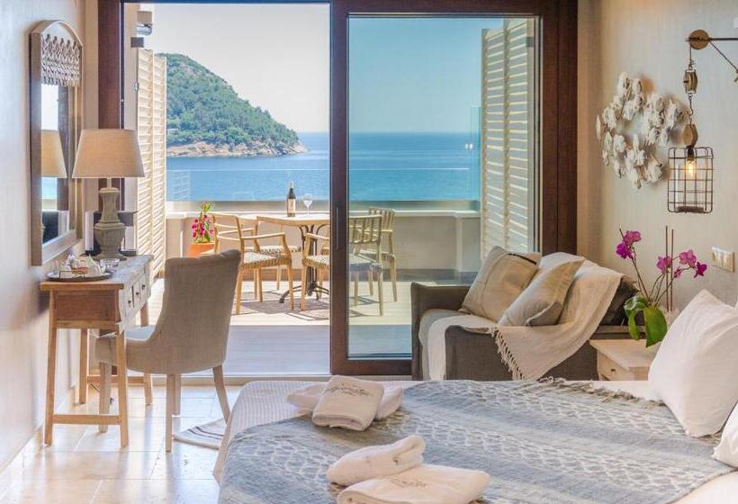 جناح جونيور ديلوكس, Agorastos Suites