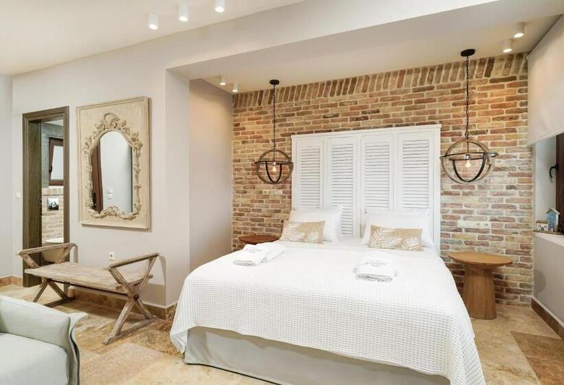 جناح مزود بجاكوزى, Agorastos Suites