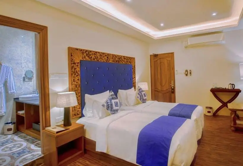 اتاق کلاب, Sunset Palace View Suites