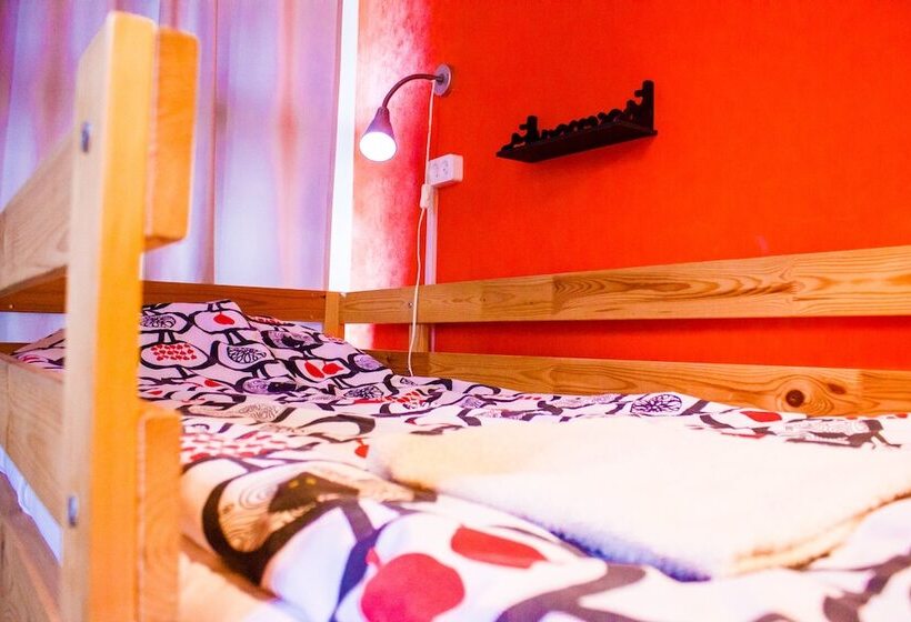 Economy Triple Room, U Hostel