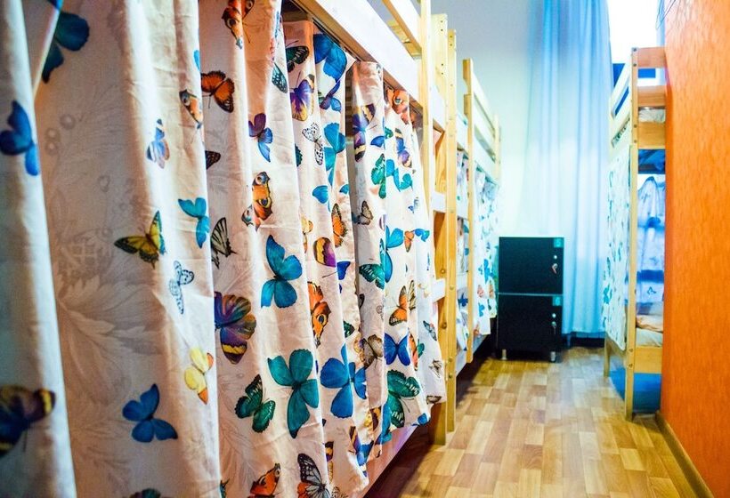 Economy Triple Room, U Hostel