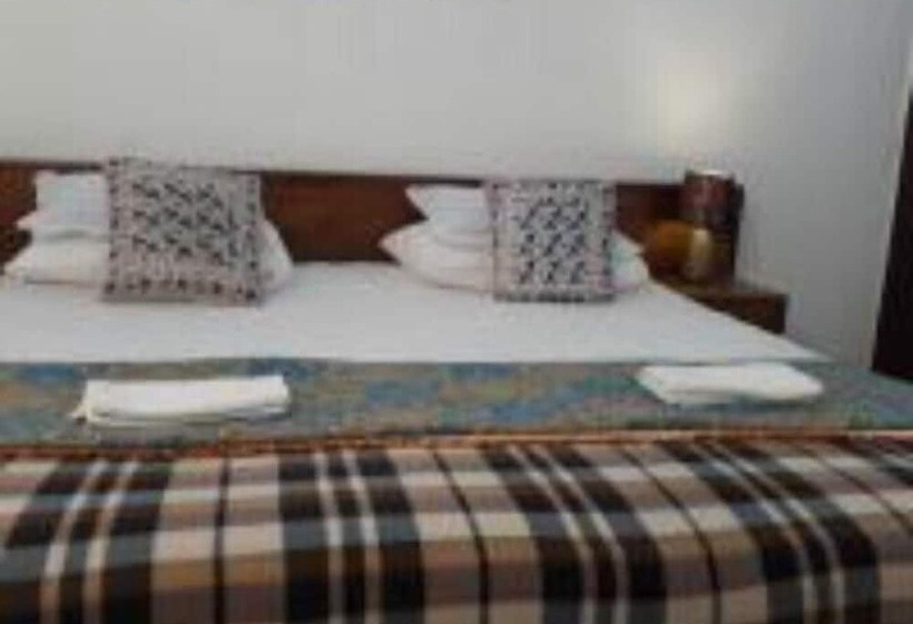 اتاق عادی با تخت دوبل, Lighthouse Guest