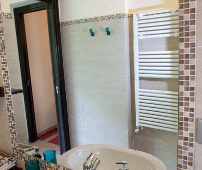 Номер Стандарт Совместная Ванная, B&b Al Calcandola