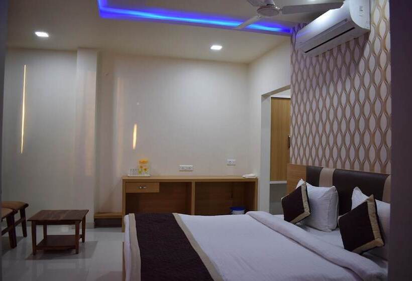 デラックスルーム, Krish Palace