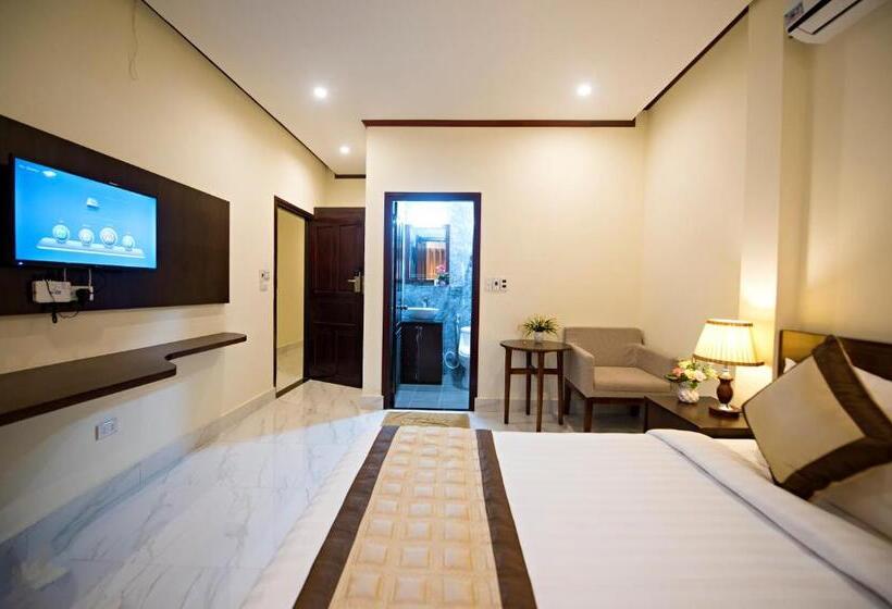 스탠다드 룸 산 전망, Premier Vang Vieng