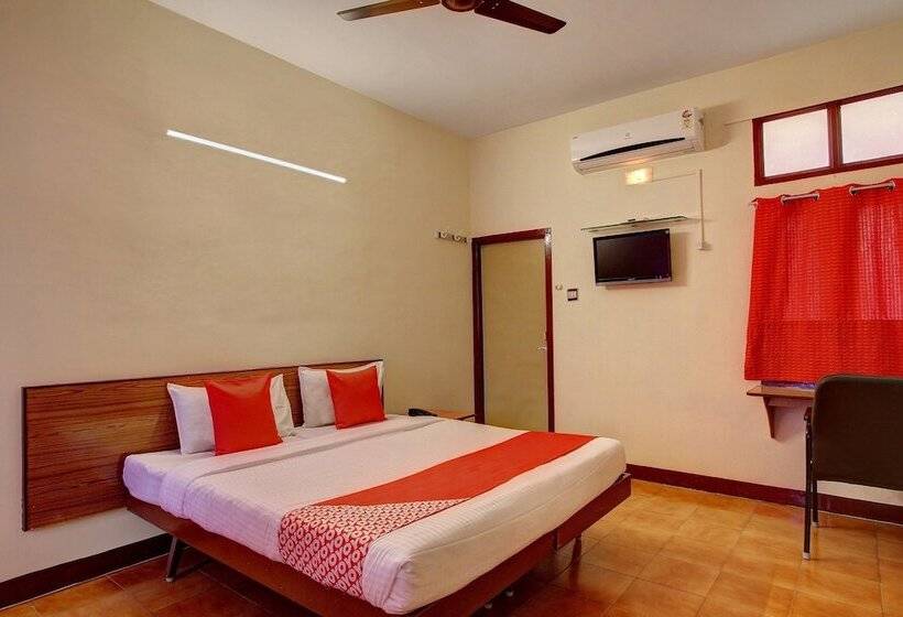 Chambre Deluxe, Radhakrishna By Oyo Rooms