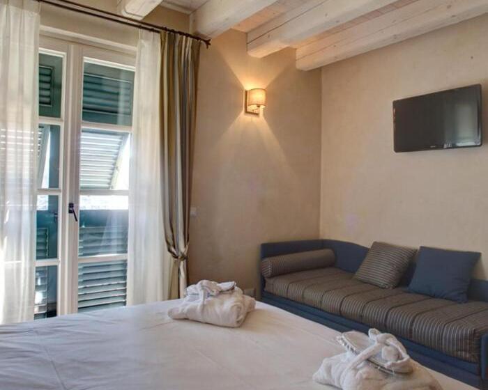 اتاق استاندارد با بالکن, Agriturismo Costa Di Faraggiana