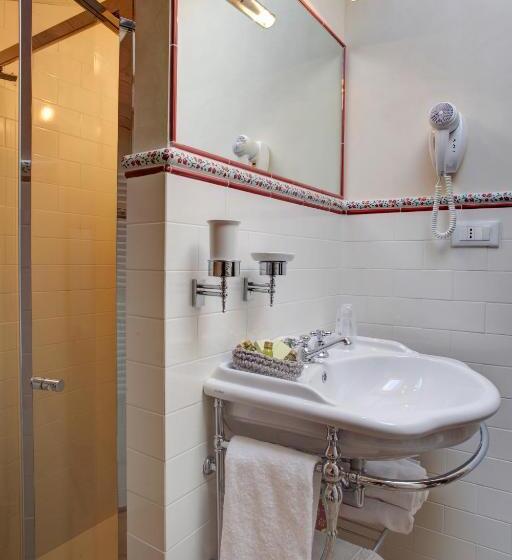 اتاق لوکس, Agriturismo Costa Di Faraggiana