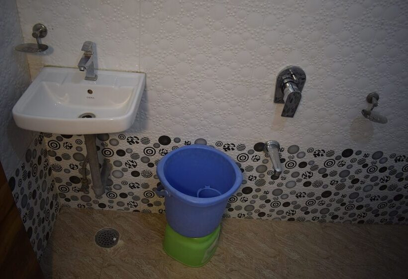 חדר דלוקס, Shree Pratham Milan