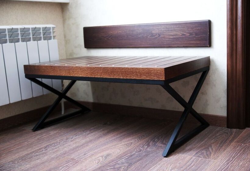 اتاق لوکس, Smolka