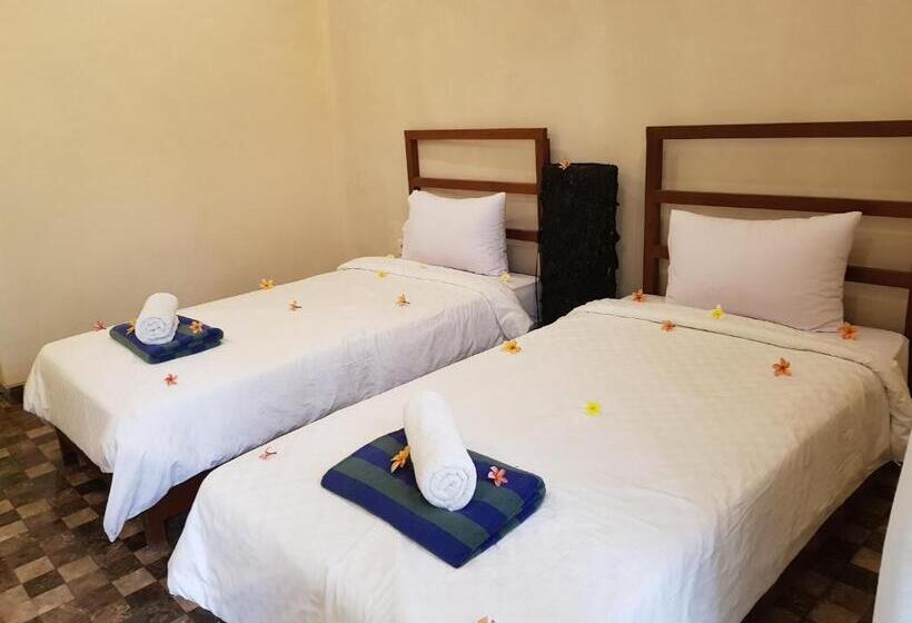 غرفة قياسية مزوَّدة بتراس, Puri Dedari Sanur