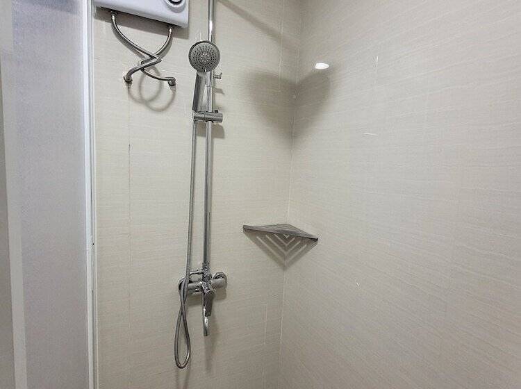 חדר פרמיום לארבעה, Fernvale Leisure Club And Resort