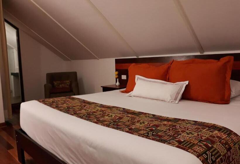 إستوديو قياسى سرير كينج, Posada San Blas
